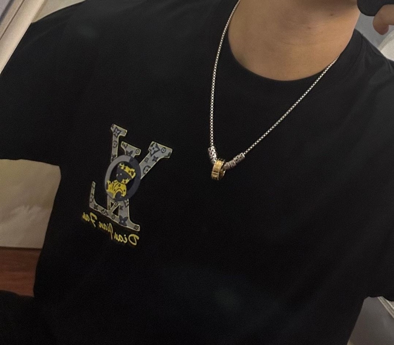 LV Necklaces